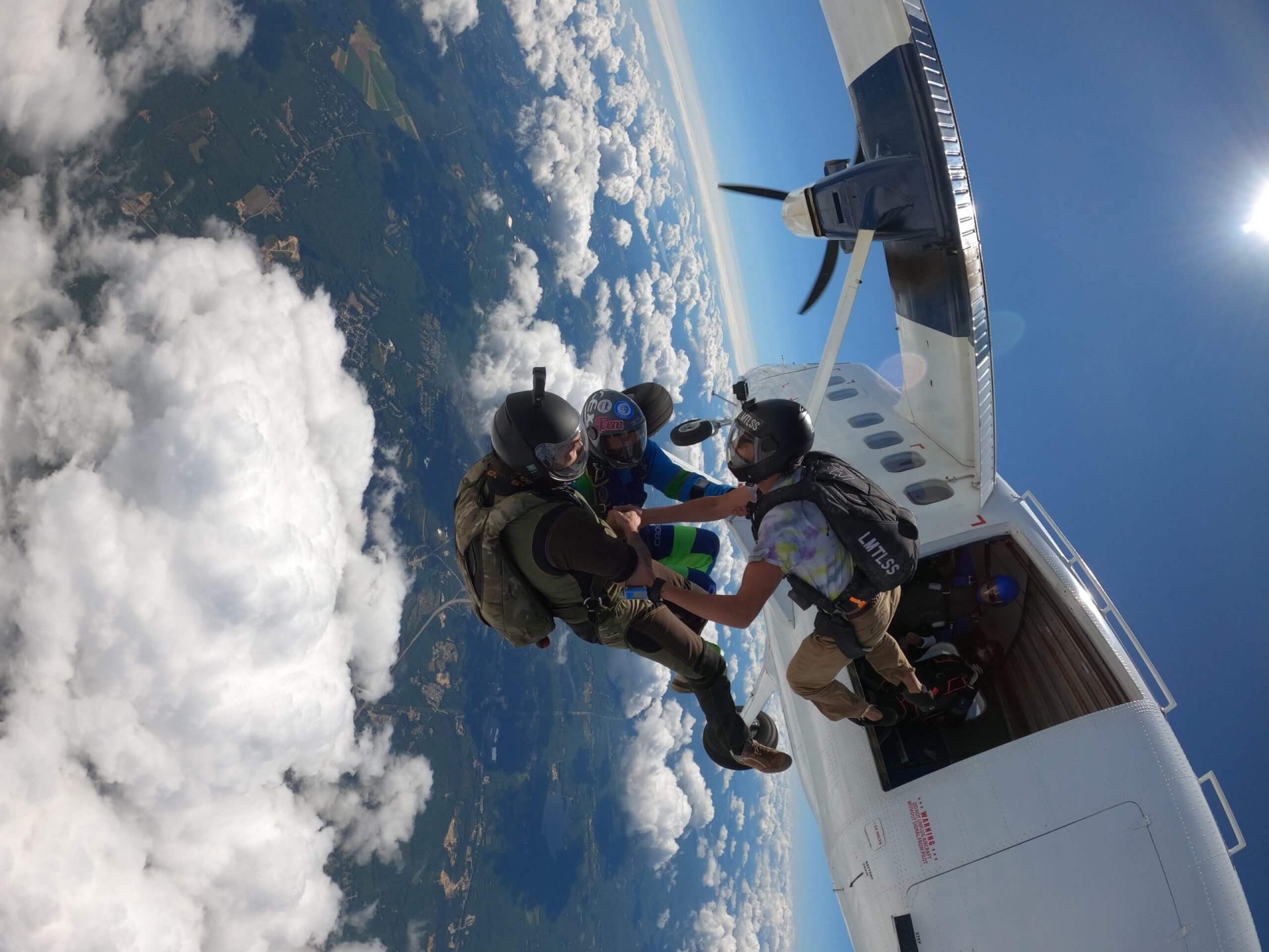 What Does Skydiving Feel Like? | Skydive New England